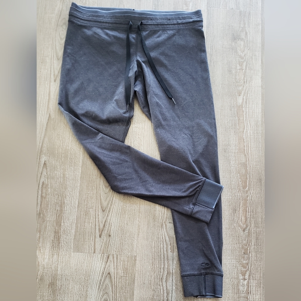 Women's Champion grey sweat sweat pants size XXL